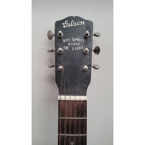 27 - AN EARLY 20TH CENTURY GIBSON GUITAR: The guitar is possibly a 1930s era Gibson Roy Smeck Stage De Lu... 