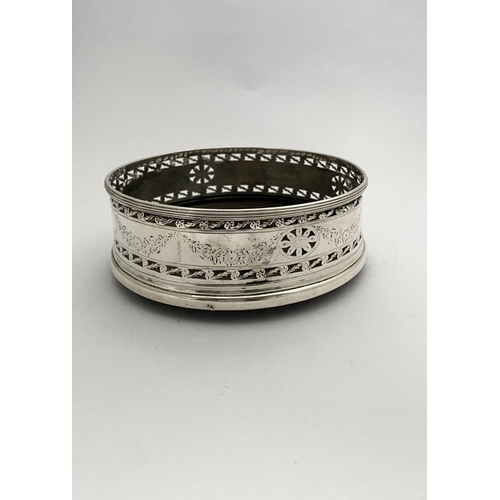 8 - A VERY GOOD QUALITY PAIR OF IRISH GEORGE III SILVER WINE BOTTLE COASTERS, by Chris Haines, Dublin c.... 