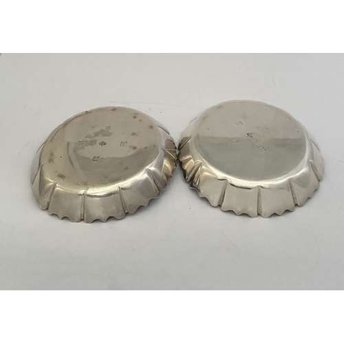 11 - AN EXCELLENT PAIR OF 1916-66 SILVER JUBILEE STRAWBERRY DISHES, of circular form with raised gadroone... 