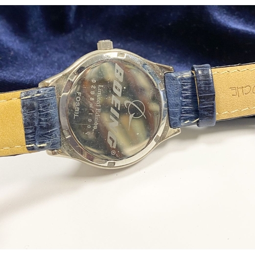 121 - A FOSSIL/BOEING BLUE ANGELS LIMITED EDITION MEN'S WRISTWATCH, limited edition of 1000 made. Fossil w... 