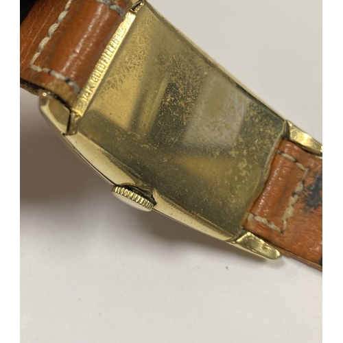 39 - A VINTAGE HAMILTON 14CT GOLD FILLED LINWOOD MEN'S WRISTWATCH, c.1938, the case is of Art Deco design... 