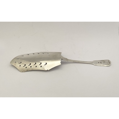 4 - AN ATTRACTIVE GEORGE III IRISH - CORK – BRIGHTCUT SILVER FISH SERVER, by Carden Terry & Jane William... 