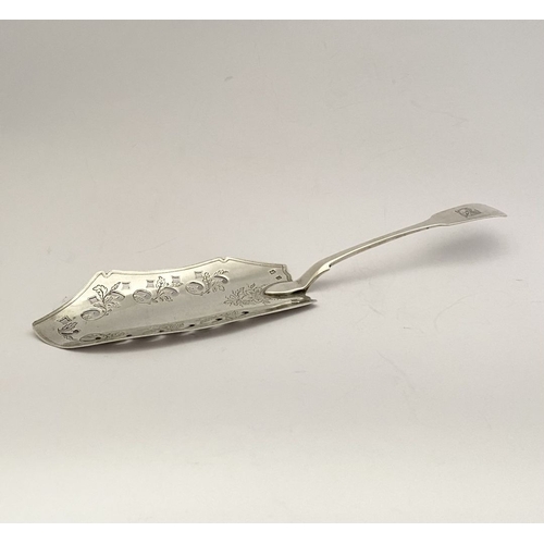 4 - AN ATTRACTIVE GEORGE III IRISH - CORK – BRIGHTCUT SILVER FISH SERVER, by Carden Terry & Jane William... 