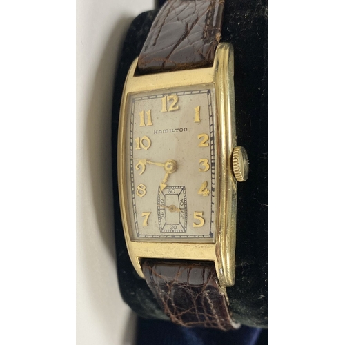 9 - A VINTAGE HAMILTON 14CT GOLD FILLED MEN'S WRISTWATCH, c.1940, the case is of Art Deco design and ins... 