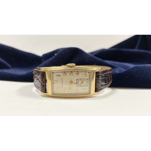 9 - A VINTAGE HAMILTON 14CT GOLD FILLED MEN'S WRISTWATCH, c.1940, the case is of Art Deco design and ins... 