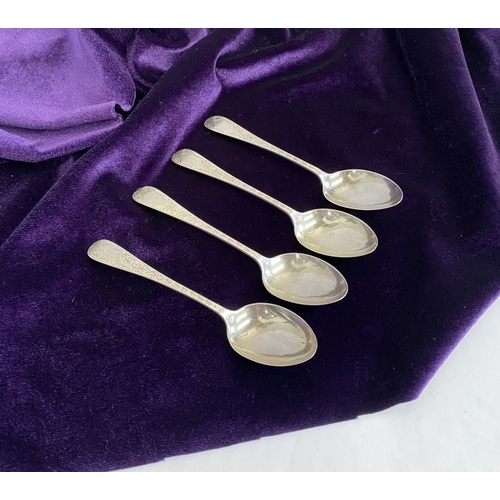 125 - AN ATTRACTIVE SET OF FOUR GEORGE V SILVER TEASPOONS, by Harrison Brothers & Howson (Henry Harrison),... 