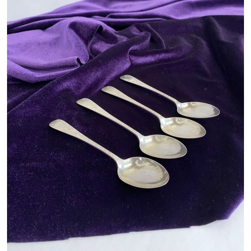 125 - AN ATTRACTIVE SET OF FOUR GEORGE V SILVER TEASPOONS, by Harrison Brothers & Howson (Henry Harrison),... 