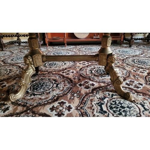 141 - A VINTAGE RARE ONYX TOPPED BRASS COFFEE TABLE, the oval shaped table has single piece of mottled gre... 