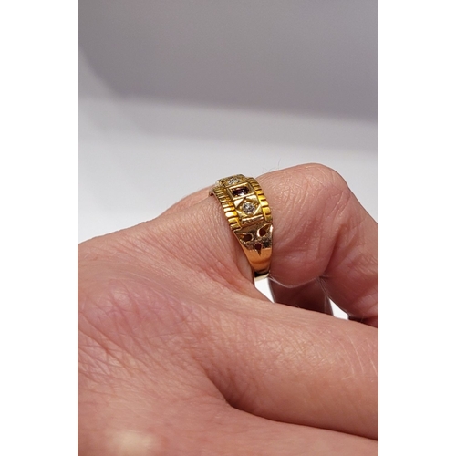 16 - A LOVELY ANTIQUE 18CT YELLOW GOLD RUBY AND DIAMOND RING, in the Georgian style, with three round cut... 