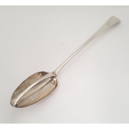 18 - A VERY FINE GEORGE III SILVER STRAINER SPOON, London, date letter for 1792, and maker’s mark for Geo... 