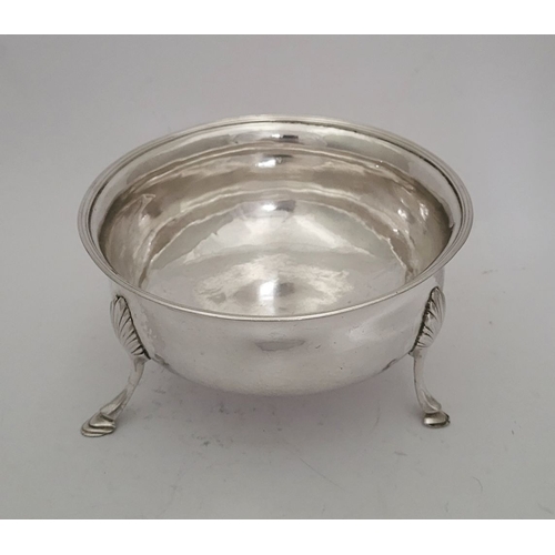 2 - A VERY FINE IRISH, CORK, GEORGE III SILVER SUGAR BOWL, circa 1785, of simple form, with engraved ini... 