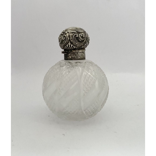 21 - A BEAUTIFUL VICTORIAN CUT GLASS SILVER TOPPED SCENT BOTTLE, Hallmarked JB, possibly Jane Brownett, L... 