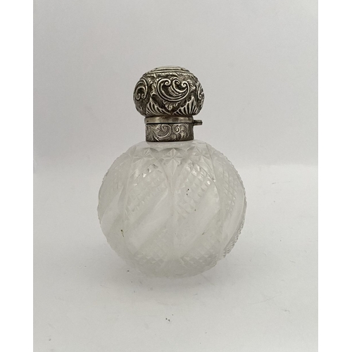 21 - A BEAUTIFUL VICTORIAN CUT GLASS SILVER TOPPED SCENT BOTTLE, Hallmarked JB, possibly Jane Brownett, L... 