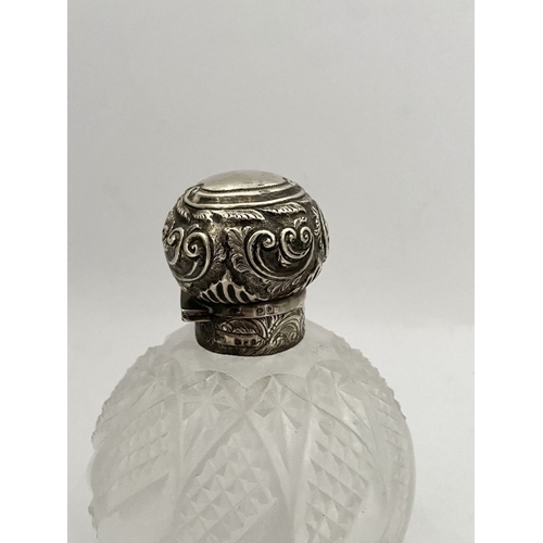 21 - A BEAUTIFUL VICTORIAN CUT GLASS SILVER TOPPED SCENT BOTTLE, Hallmarked JB, possibly Jane Brownett, L... 