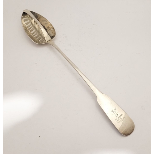 33 - A VERY GOOD IRISH GEORGE III SILVER STRAINER SPOON, with maker’s mark of John Shields. Circa 1802. E... 