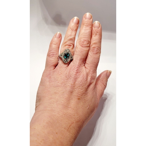 6 - A FANTASTIC ART DECO EMERALD & DIAMOND RING IN PLATINUM, with approximately 1.0ct of diamond & .75ct... 