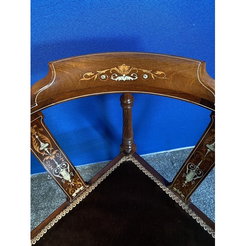 114 - AN EXCELLENT QUALITY SOLID ROSEWOOD INLAID CORNER CHAIR, the curved backrail and supports are finely... 