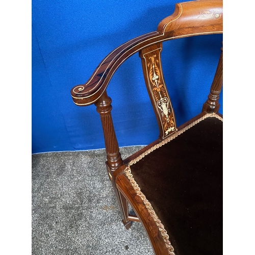 114 - AN EXCELLENT QUALITY SOLID ROSEWOOD INLAID CORNER CHAIR, the curved backrail and supports are finely... 