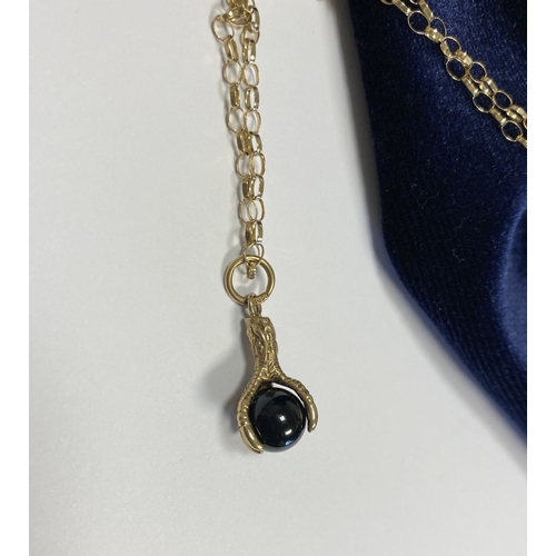 118 - A 9CT GOLD ONYX FOB PENDANT NECKLACE, round shaped onyx clasped in talon, hallmarked 375 to bale, wi... 