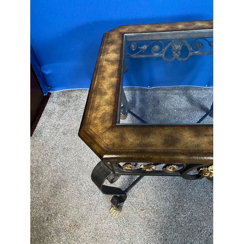 137 - A STEEL & BRASS DESIGNER COFFEE TABLE, the octagonal top with glass insert to centre, raised on supp... 