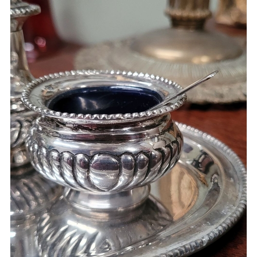 148 - A VERY GOOD QUALITY ANTIQUE STERLING SILVER CONDIMENT SET with silver tray, comprising of a blue lin... 