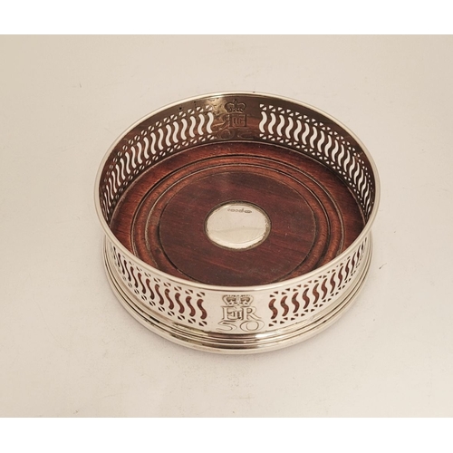 168 - TWO VERY GOOD QUALITY SILVER WINE COASTERS, both with a matching pierced raised gallery surround and... 