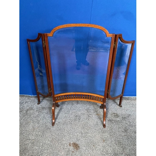 175 - A GOOD QUALITY MAHOGANY INLAID THREE PANEL FIRESCREEN, with shaped bevelled glass to the three panel... 