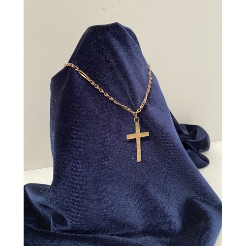 178 - A 9CT YELLOW GOLD ENGRAVED CROSS PENDANT NECKLACE, the pendant is highly decorated with engraved des... 