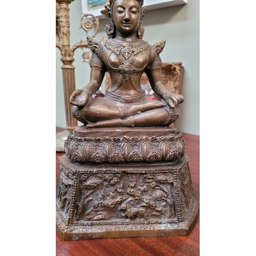 213 - A VERY GOOD ANTIQUE BRONZE RATTANAKOSIN BUDDHA STATUE, in a cross-legged seated position on a raised... 