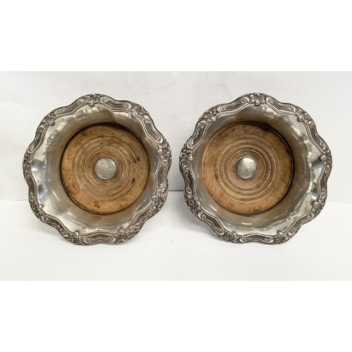 219 - A FINE PAIR OF ANTIQUE CONTINENTAL SILVER WINE COASTERS, Makers marks slightly rubbed, possibly Germ... 