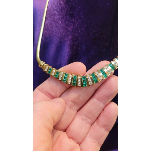 28 - A BEAUTIFUL CASED VINTAGE 18CT YELLOW GOLD ITALIAN MADE DIAMOND & EMERALD NECKLACE, a lovely, gradua... 