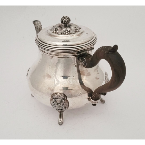 42 - A FANTASTIC EARLY 20TH CENTURY FRENCH SILVER TEAPOT, by the maker Henri Fréres & Cie, retailed by th... 