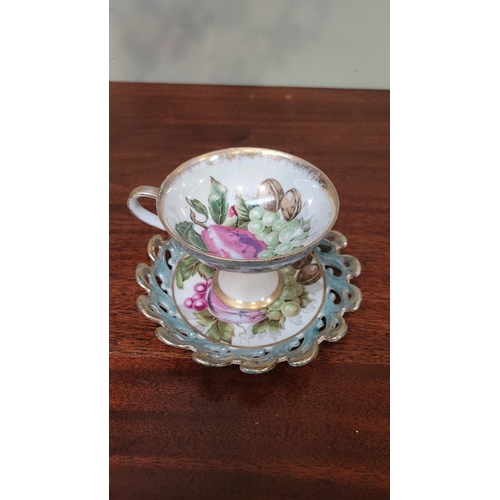 79 - TWO BEAUTIFUL VINTAGE TEACUPS & SAUCERS, (i) A VINTAGE IRIDESCENT FRUIT PATTERNED JAPANESE TEACUP & ... 