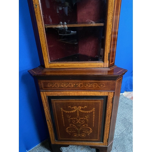 83 - AN EXCELLENT QUALITY MAHOGANY INLAID CORNER CABINET, with pediment to top, above door with glass pan... 