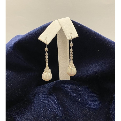 85 - AN ELEGANT PAIR OF 18CT WHITE GOLD PEARL & DIAMOND DROP EARRINGS, the pearls are set in an 18ct whit... 