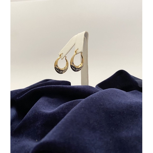 99 - A PAIR OF PRETTY 9CT GOLD HOOP EARRINGS, each hallmarked 375 to clasp, the hoops with nice engraved ... 