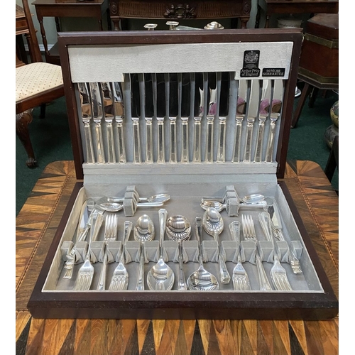 150 - AN ARTHUR PRICE OF ENGLAND CANTEEN OF CUTLERY, Classic Grecian, each piece hallmarked EPNS A1 Sheffi... 