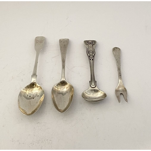 188 - A 4 PIECE SILVER LOT, 19TH – 20TH CENTURY (i) an Irish silver two pronged fork, by William Egan & So... 