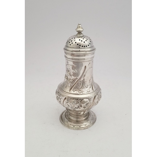 34 - A VERY FINE 18TH CENTURY SILVER SUGAR SIFTER, decorated with floral & foliage repoussé detail restin... 