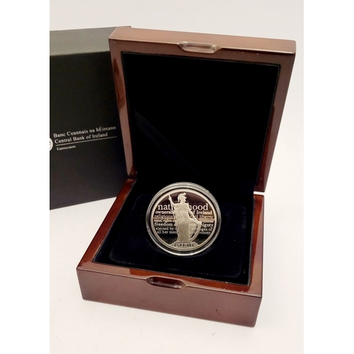 8 - A PRESENTATION WOODEN CASED LIMITED-EDITION COMMEMORATIVE €15 SILVER PROOF COIN: date of issue 2016,... 