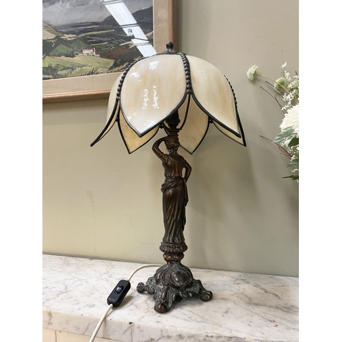 85 - A BEAUTIFUL VINTAGE L&LWMC STAINED GLASS LAMP, mid-century, the shade in the form of a tulip/lotus, ... 