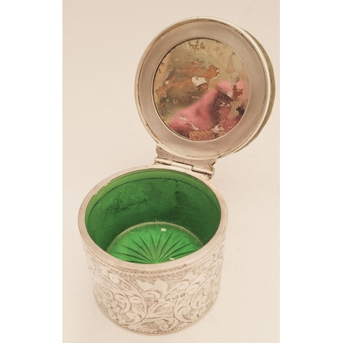 14 - A LOVELY EARLY 20TH CENTURY – EDWARDIAN ERA – SILVER GLASS LINED CANISTER, the hinged lid with padde... 