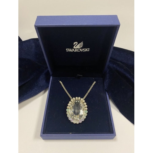 158 - A BEAUTIFUL SWAROVSKI CASED NECKLACE, complete with certificate. Swarovski Calista Palladium Plated ... 