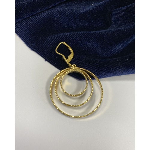 177 - A LOVELY PAIR OF ROLLED GOLD TRIPLE HOOP EARRINGS, hallmarked RG to clasp. Nice textured design to t... 