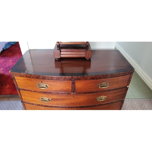 20 - A GOOD QUALITY 19TH CENTURY BOW FRONTED FIVE DRAWER CHEST, with crossbanded detail to the top, each ... 