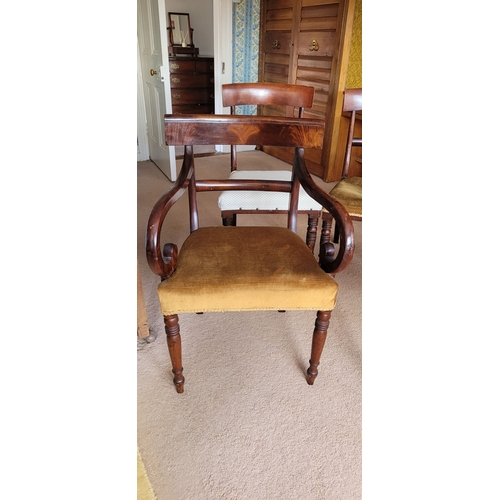 259 - A SET OF FIVE REGENCY MAHOGANY DINING CHAIRS, includes two carvers: each with typical Regency style ... 