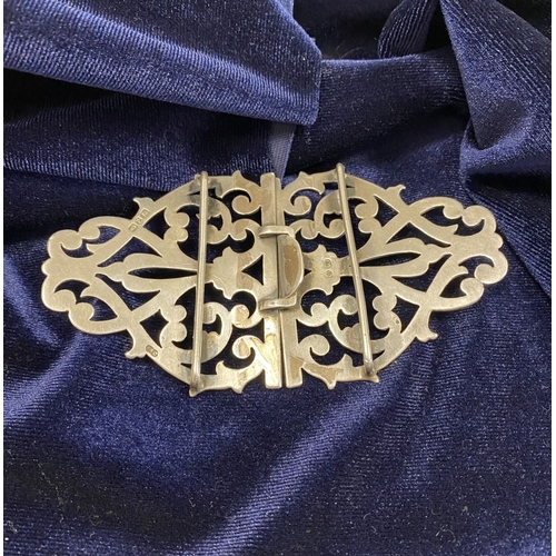 35 - A VICTORIAN SILVER NURSES BUCKLE, Hallmarked Deakin & Francis Ltd, Regent Place Birmingham c.1898. N... 