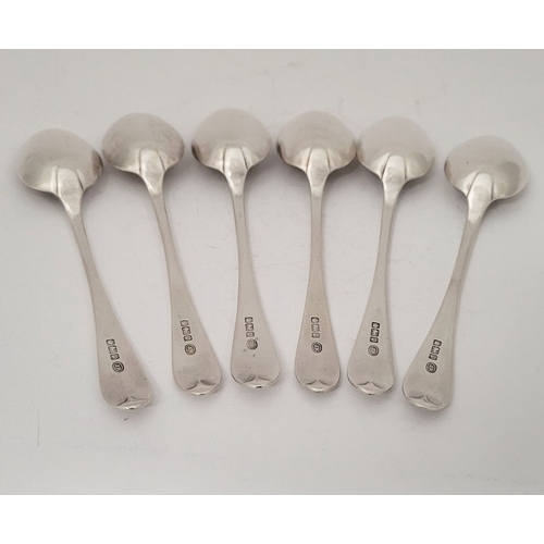 43 - A FINE SET OF SIX EARLY 20TH CENTURY SILVER DINNER SPOONS, Sheffield hallmarked, with a maker’s mark... 