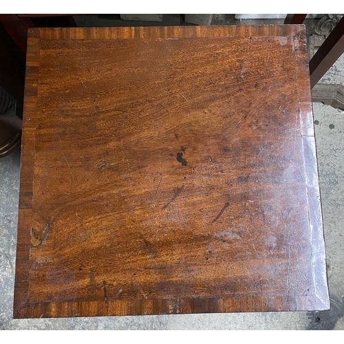 53 - A 19TH CENTURY SEWING/WORKS TABLE, the crossbanded lift top opening to fitted removable tray, above ... 