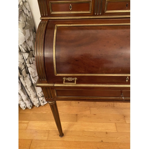 62 - A GOOD QUALITY FRENCH STYLE MAHOGANY BRASS INLAID WRITING DESK, the top with three quarter raised br... 